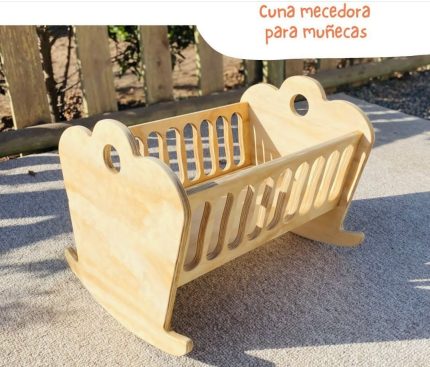 CUNA MECEDORA