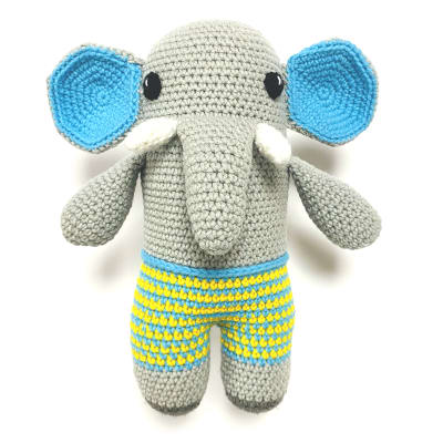AMIGURUMI ELEFANTE